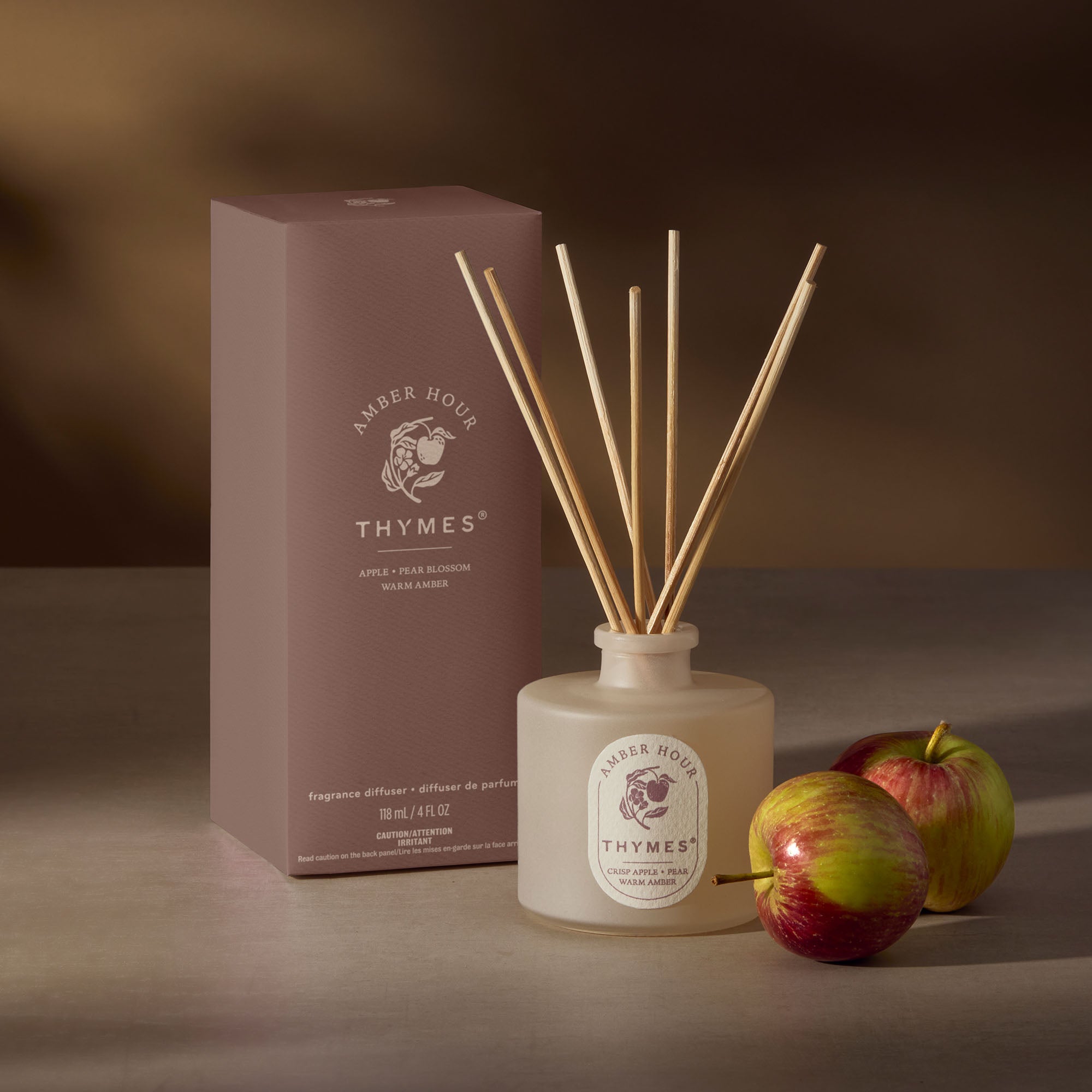 Alt-Image-Stack-0019-15-thymes-hours-edit-amber-hour-diffuser-hero-0150.jpg