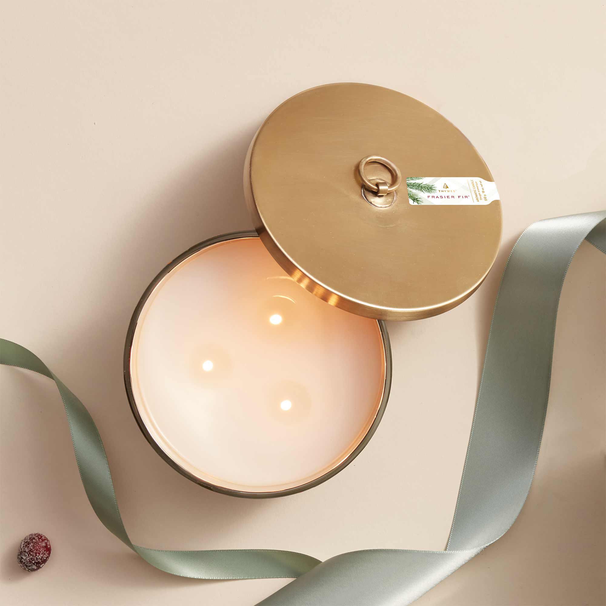 ffr-frosted-plaid-large-candle-2.jpg