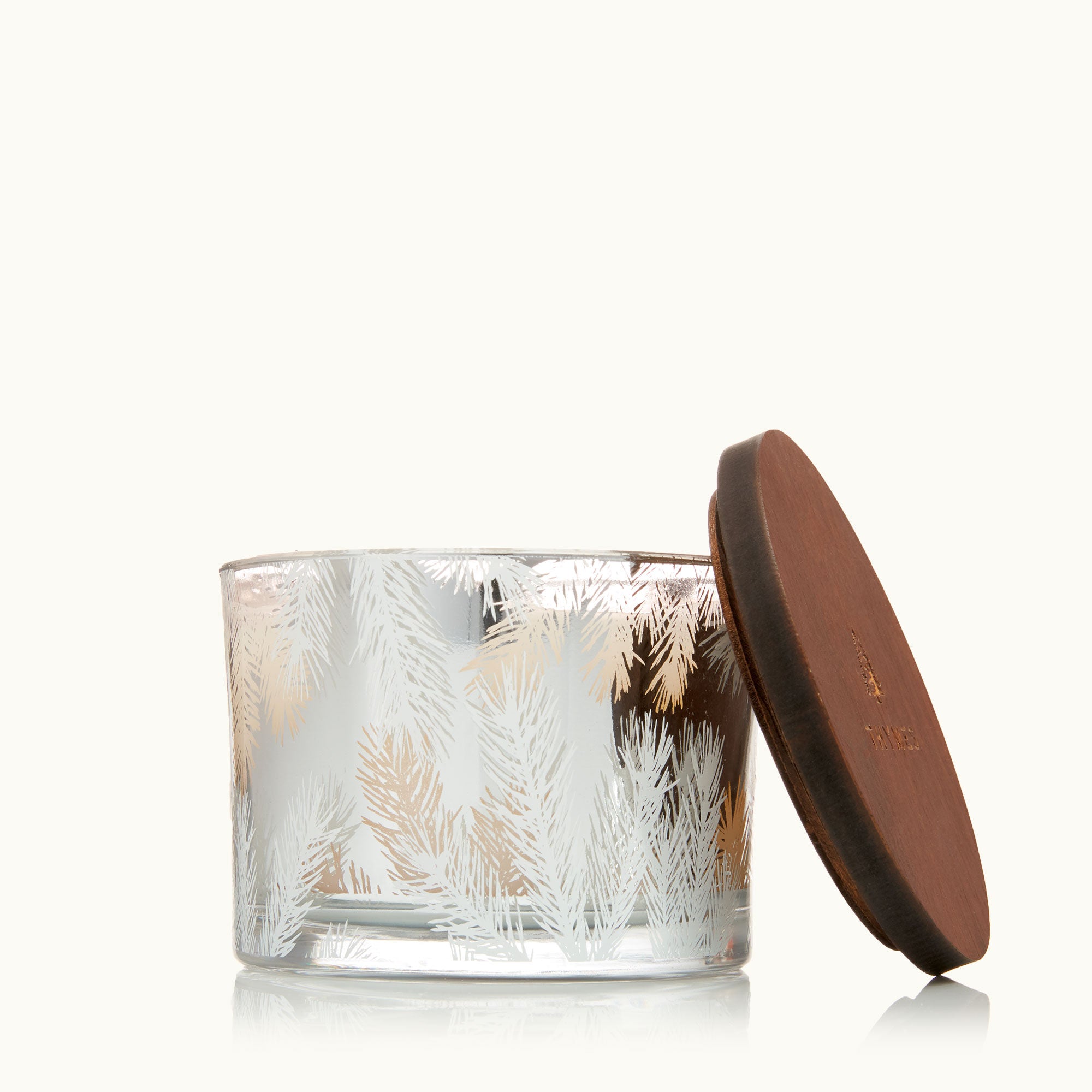 thymes-frasier-fir-statement-3-wick-candle-0521756007.jpg